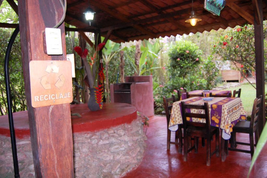 Casa Marcellino Lodge Cahuita Eksteriør billede
