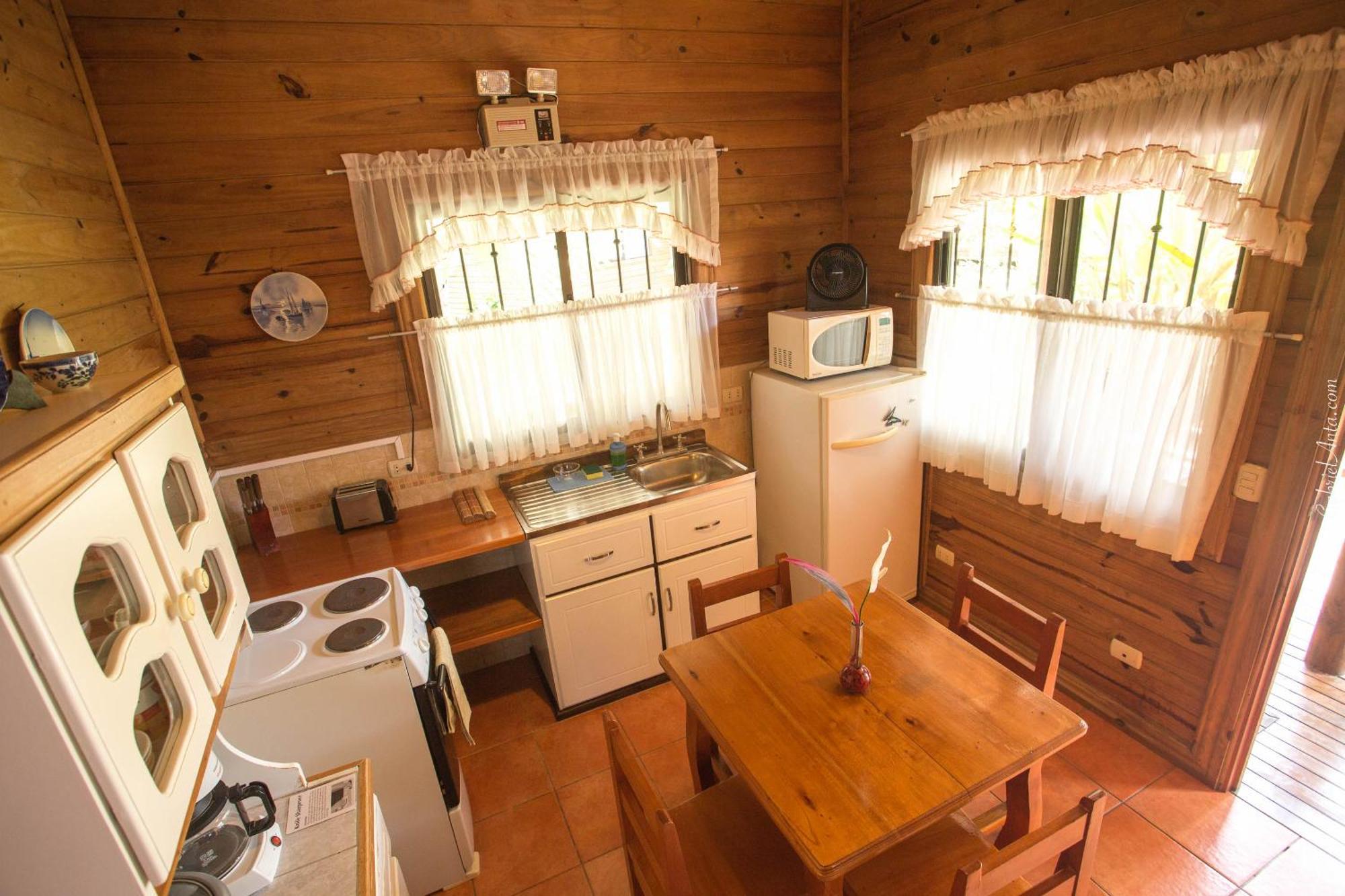 Casa Marcellino Lodge Cahuita Eksteriør billede