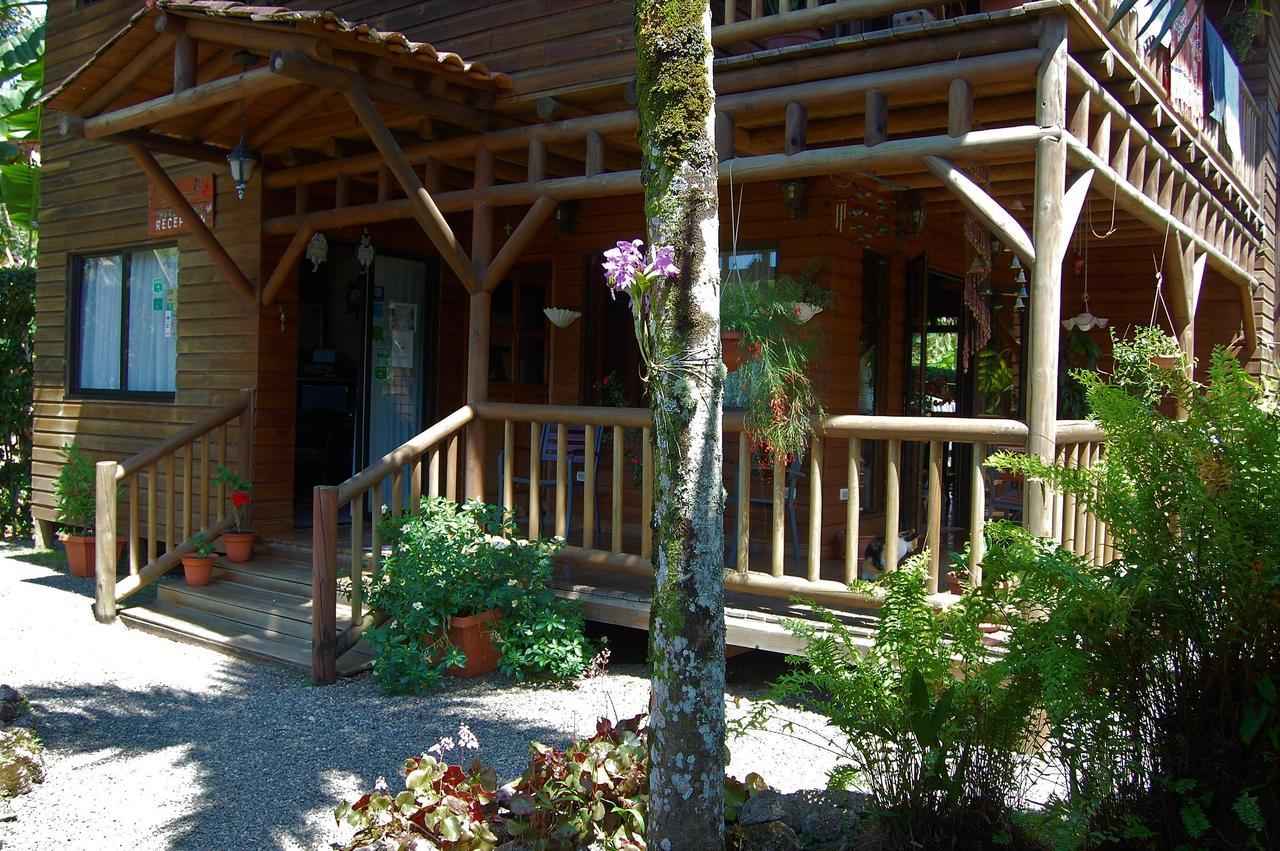 Casa Marcellino Lodge Cahuita Eksteriør billede